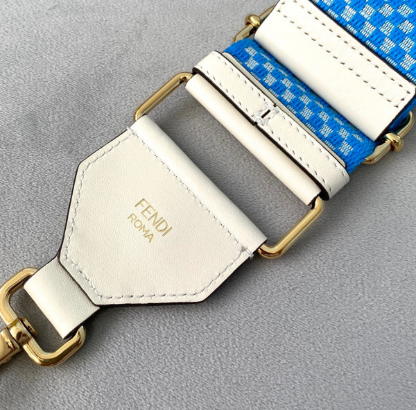 F**di strap you