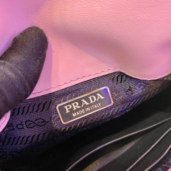 Pra*a cleo mini bag