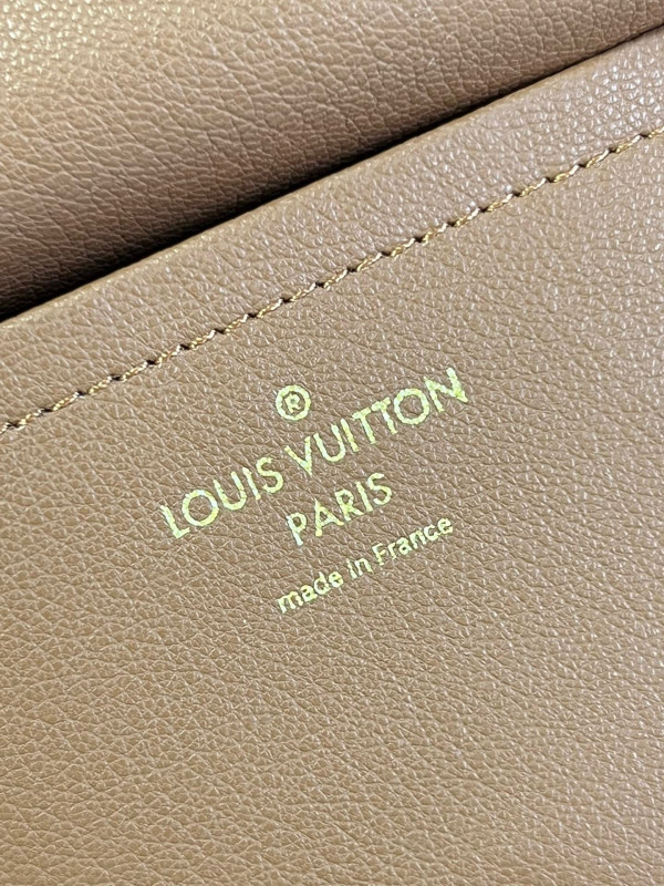 l0*is V*t0n marceau