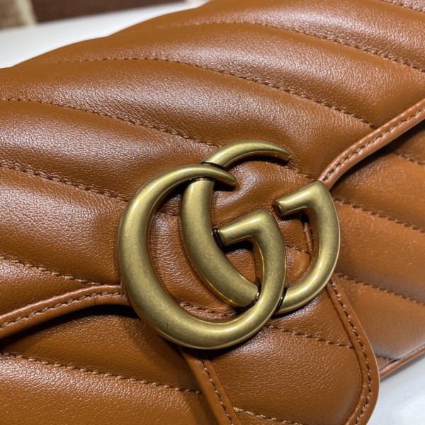 G*u*i gg marmont 22cm