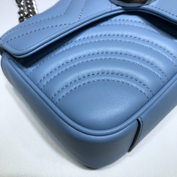 G*u*i gg marmont 22cm