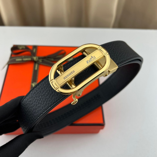 H**mes belt