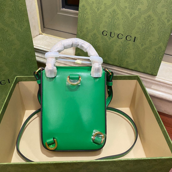 G*u*i bamboo mini handbag