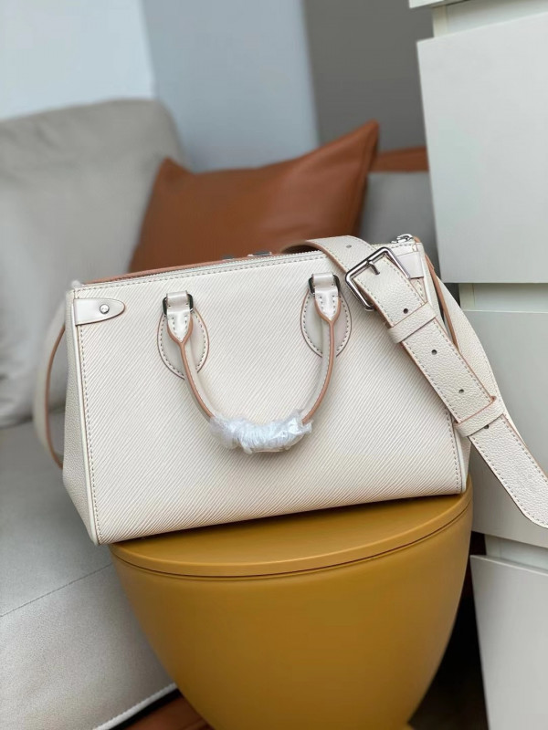 l0*is V*t0n grenelle tote mm