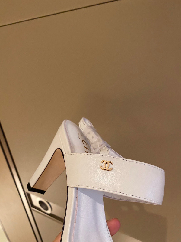CL SANDAL