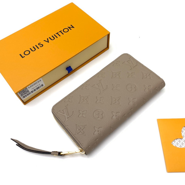 l0*is V*t0n zippy wallet