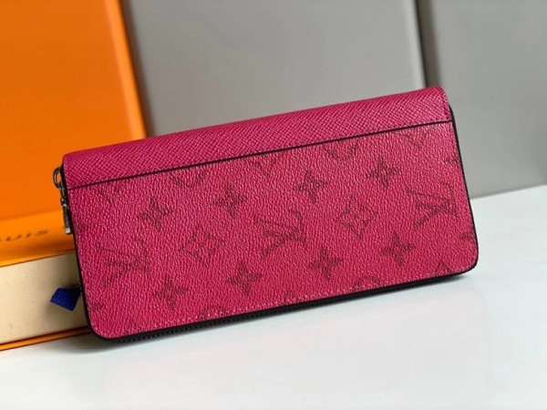 l0*is V*t0n zippy wallet