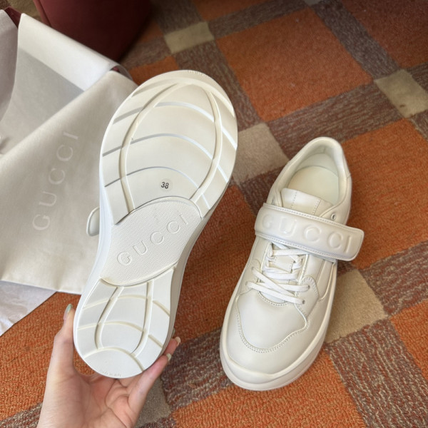 G*u*i men&women sneakers