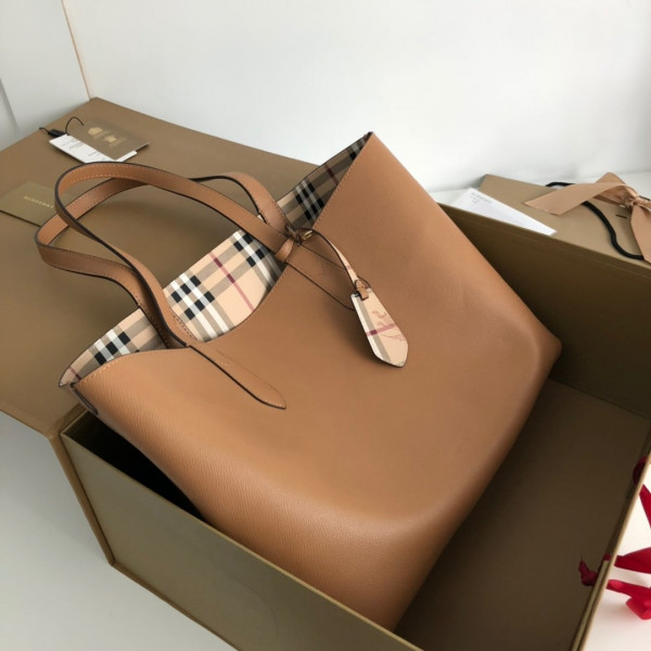 B**rry tote bag