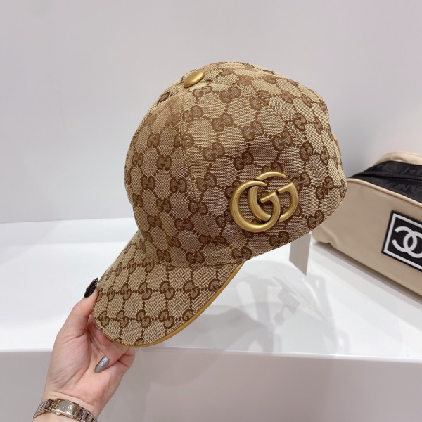 G*u*i hat