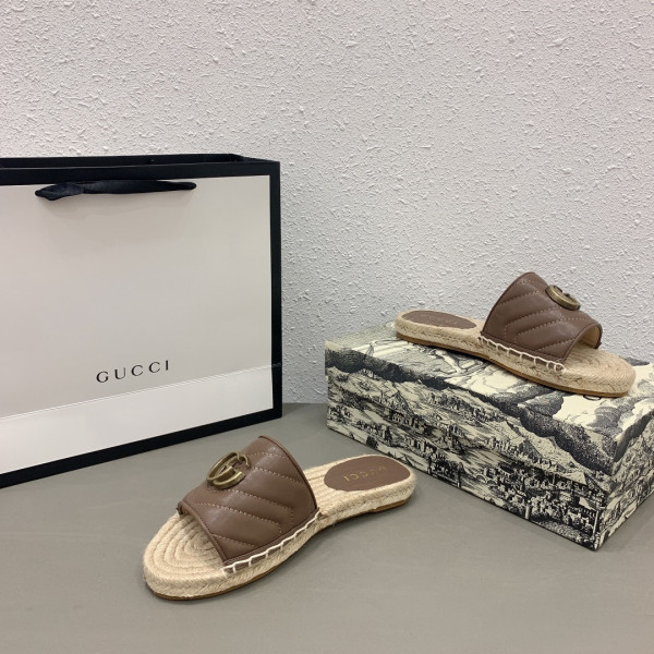 G*u*i leather espadrille sandal
