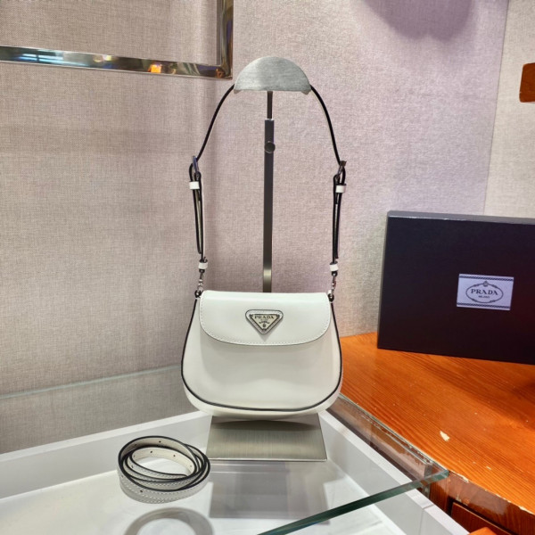 Pra*a cleo mini bag