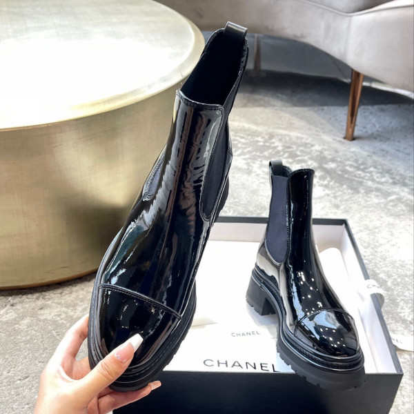 CL ANKLE BOOTS