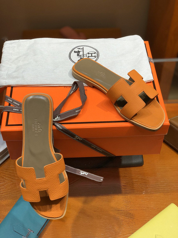 H**mes sandal