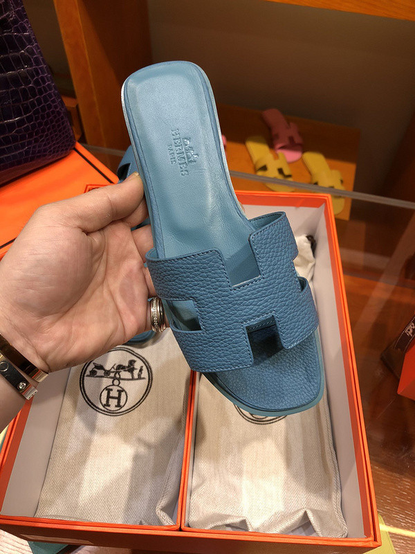 H**mes sandal