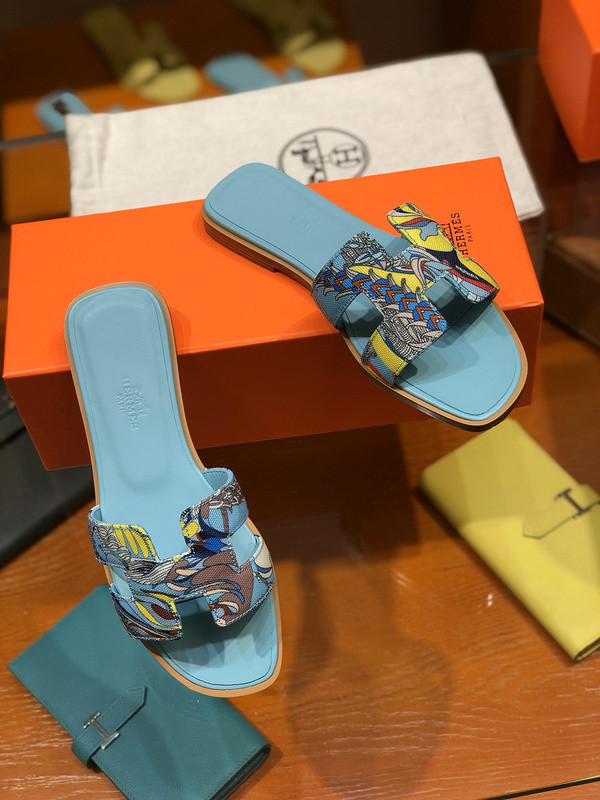 H**mes sandal