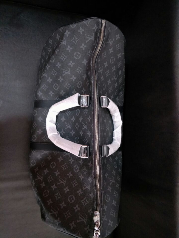 l0*is V*t0n keepall 55