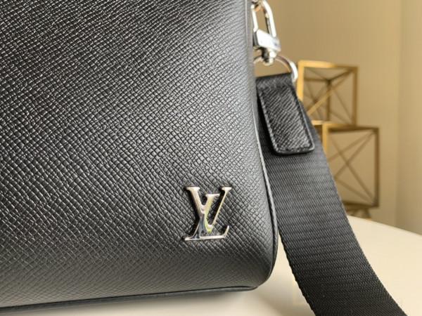 l0*is V*t0n alex briefcase