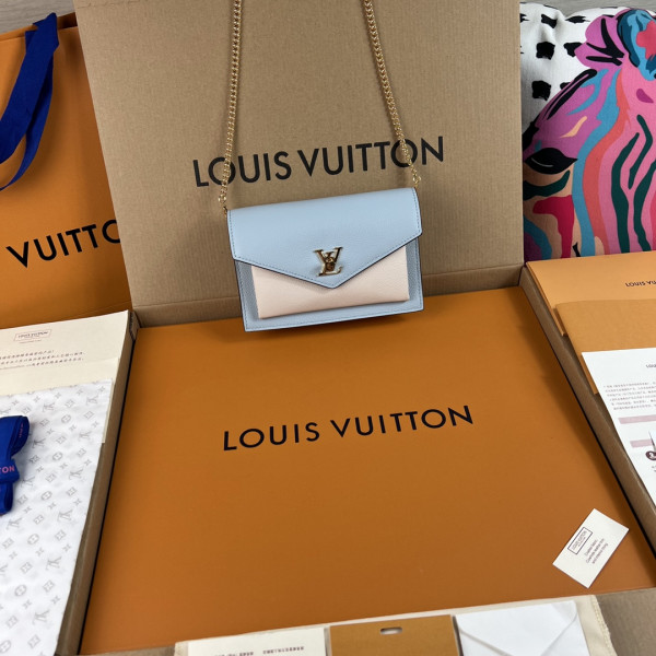 l0*is V*t0n mylockme chain pochette