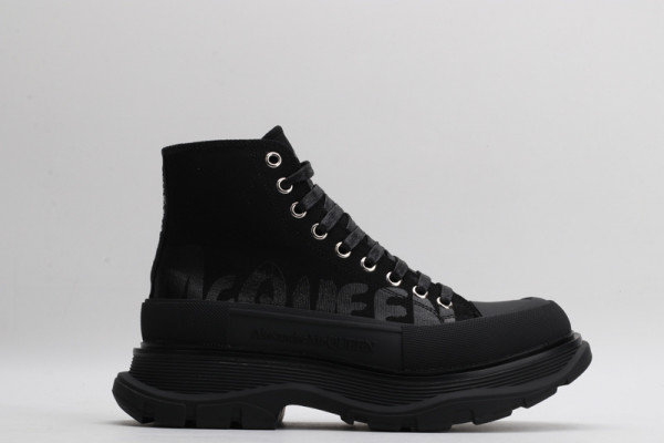 ale*d*r M*Q*en tread slick boot