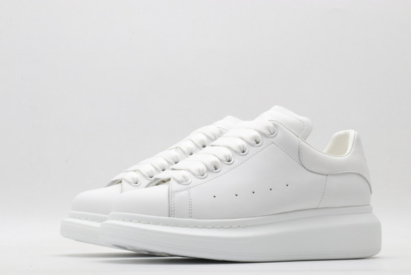 ale*d*r M*Q*en oversized sneaker
