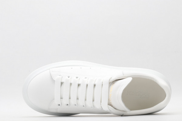 ale*d*r M*Q*en oversized sneaker