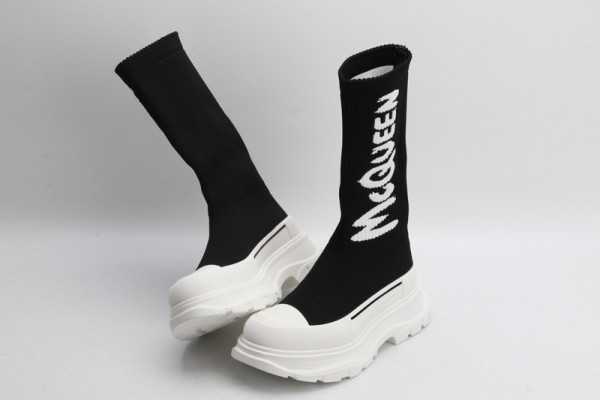 ale*d*r M*Q*en graffiti knit tread slick boot