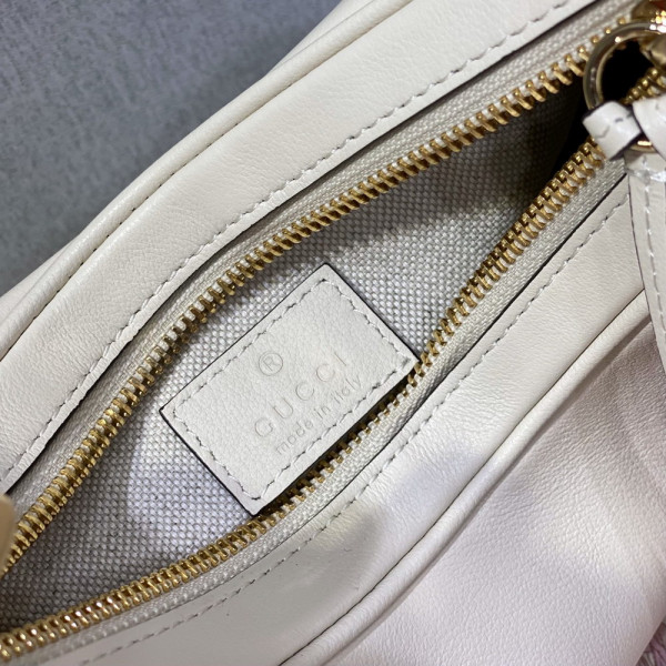 G*u*i attache small shoulder bag
