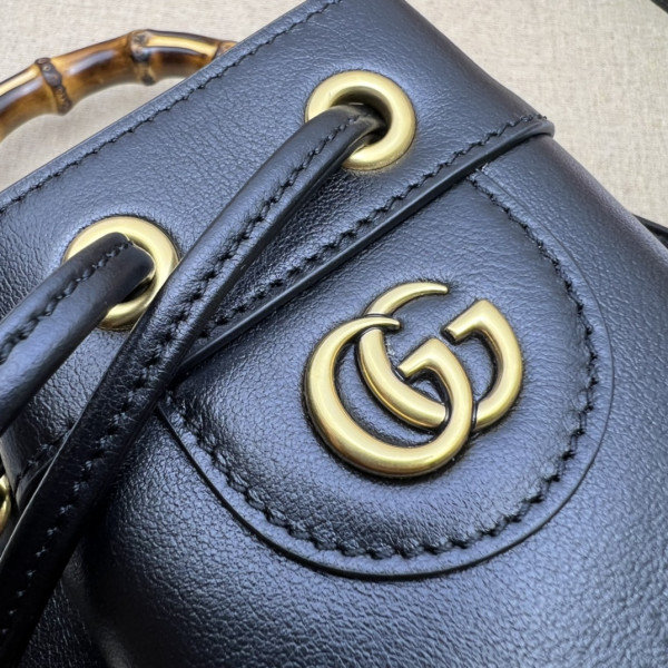 G*u*i diana mini bucket bag