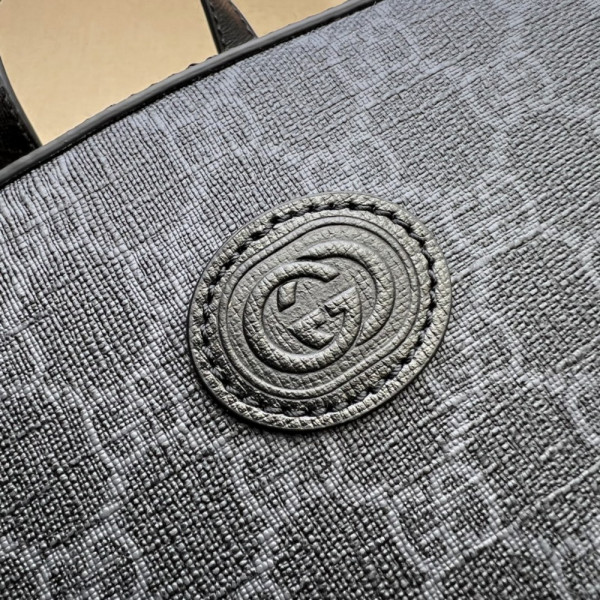 G*u*i backpack with interlocking g