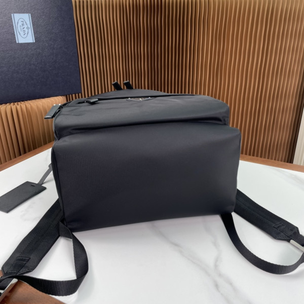 Pra*a re-nylon backpack