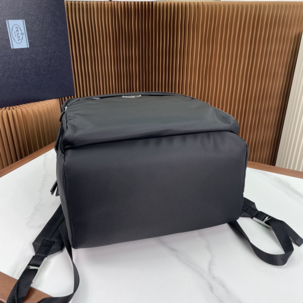 Pra*a re-nylon backpack