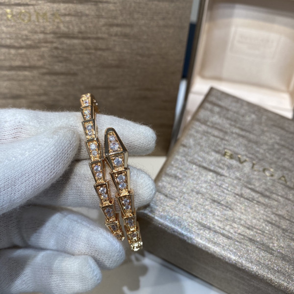 B*l*ai bracelet