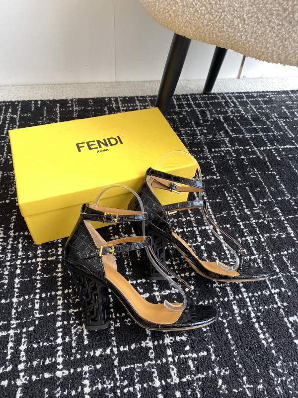 F**di heels
