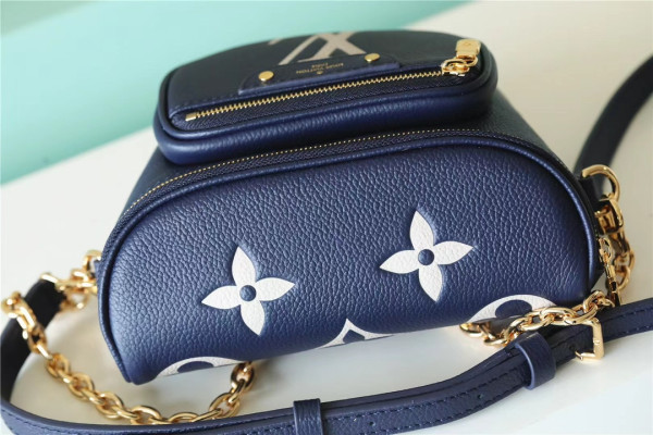 l0*is V*t0n mini bumbag-17-12-9.5cm