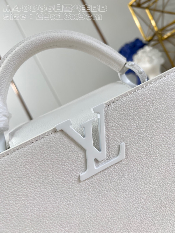 l0*is V*t0n capucines bb-29*16.5*9cm