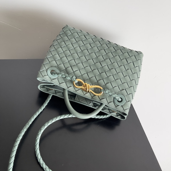 bo*te*ga Ve*ne*ta small andiamo-25*22*10.5cm