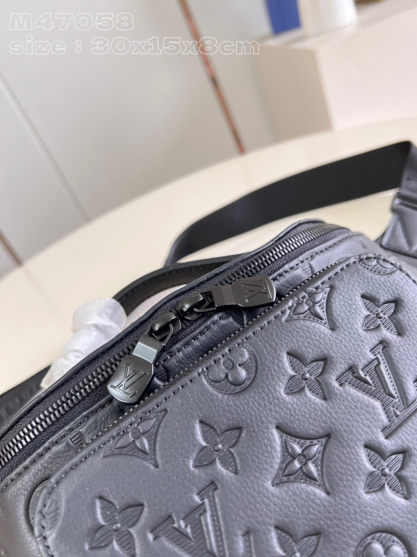 l0*is V*t0n rush bumbag-30*15*8cm