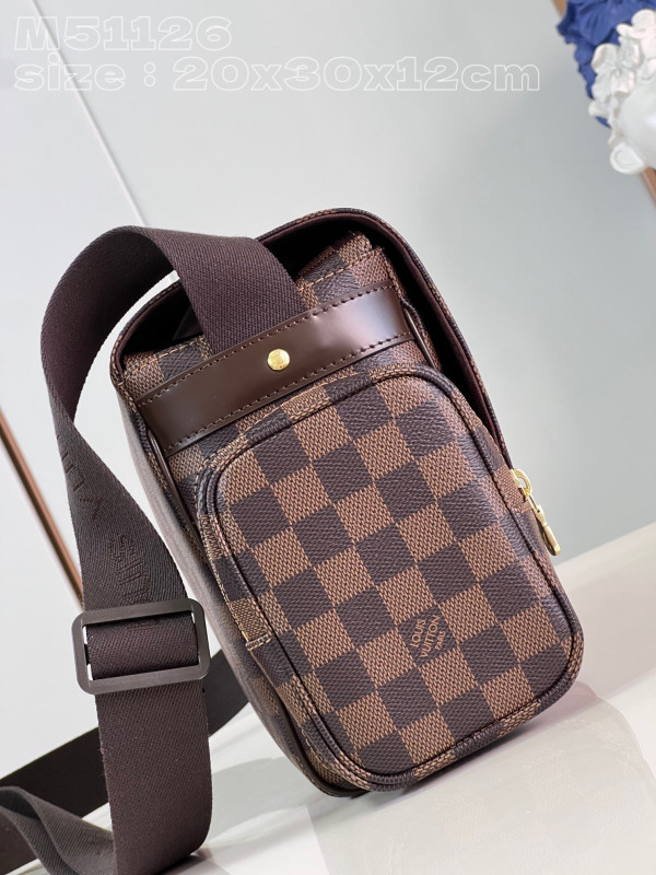 l0*is V*t0n camera bag-20*30*12cm