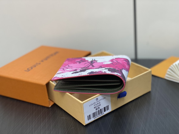 l0*is V*t0n slender wallet-11*8.5*2cm