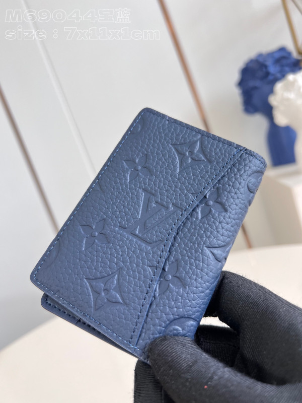 l0*is V*t0n pocket organizer-7.5*11.1*1 cm
