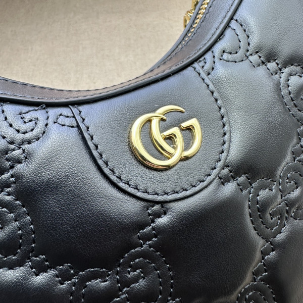 G*u*i gg matelassé mini shoulder bag