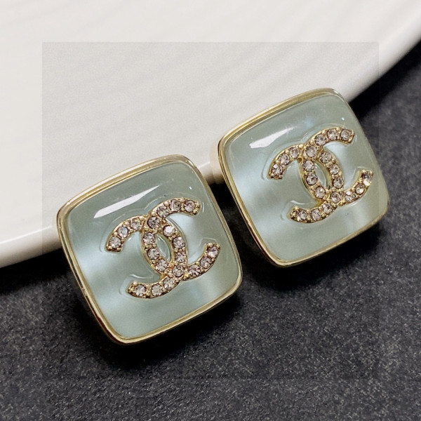 CL EARRINGS