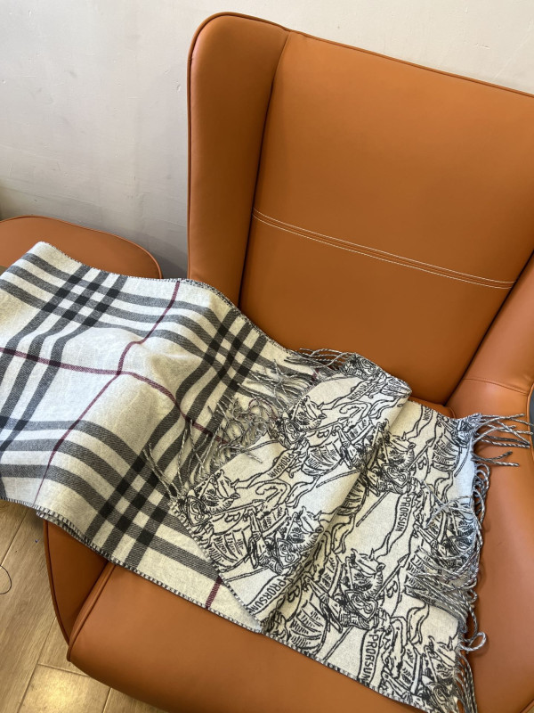B**rry  scarf