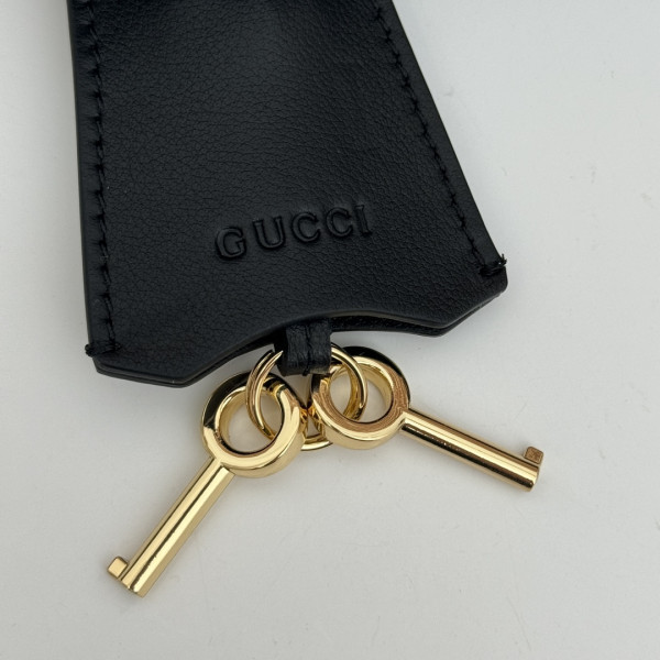 G*u*i padlock small shoulder bag