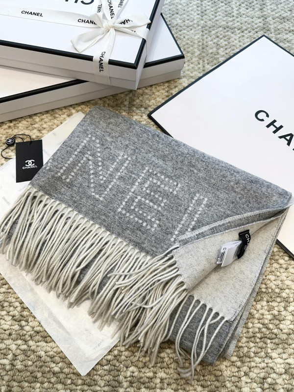CL Scarf