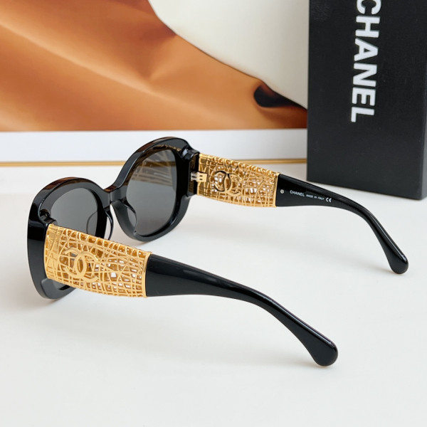CL SUNGLASSES