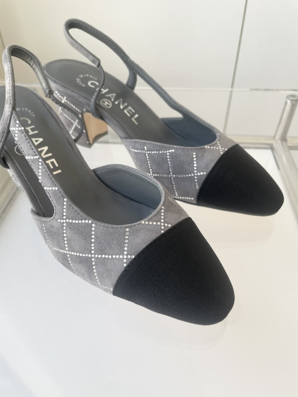 CL SLINGBACKS