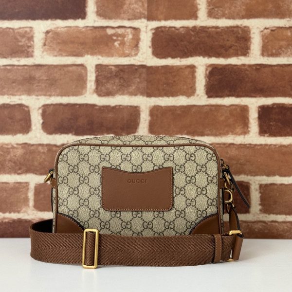 G*u*i gg emblem small crossbody bag
