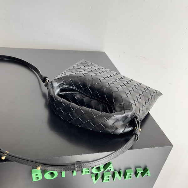 bo*te*ga Ve*ne*ta mini hop-25.5*14.5*11cm
